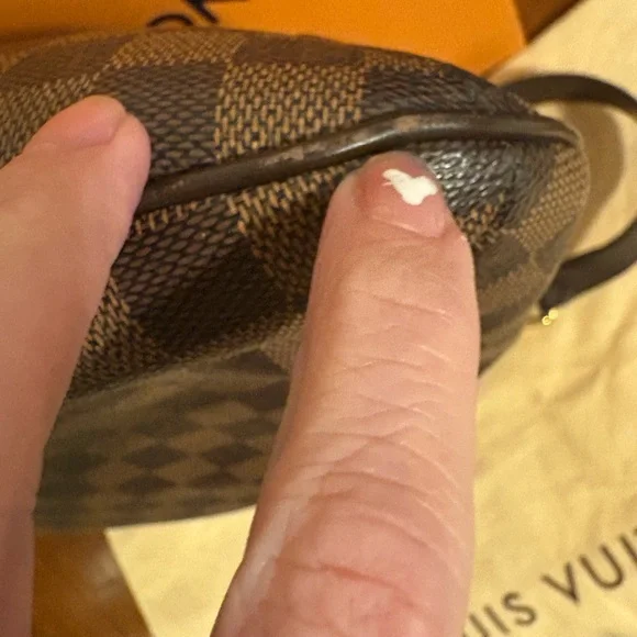 LV Bloomsbury PM Damier Ebene Brown Leather Crossbody/Shoulder Bag - Picture 5 of 17